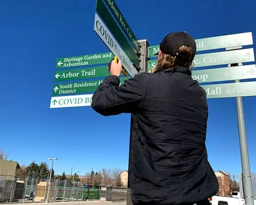 directional sign installation